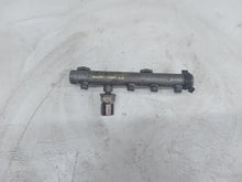 Load image into Gallery viewer, Audi A6 C6 TDi SE Auto Avant Passengers Left Side Fuel Rail