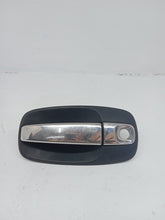 Load image into Gallery viewer, Nissan Primastar Vauxhall Vivaro Trafic 2.0 M9R Right Side Front Door Handle