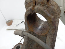 Load image into Gallery viewer, Ford Transit 2.4 TDDi RWD 2003 - 2006 Passenger Left Side Front Knuckle