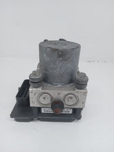 Load image into Gallery viewer, Audi A4 B7 SE 2.0 TDI ABS Pump