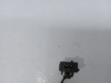 Load image into Gallery viewer, Vauxhall Vivaro Renualt Trafic Primastar 1.9 D F9Q Steering Wheel Radio Controls