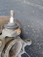 Load image into Gallery viewer, Ford Transit MK7 2.4 RWD 2007 - 2011 Passenger Side Steering Knuckle Complete