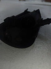 Load image into Gallery viewer, Audi Q7 4L 3.0 TDi Quattro Right Hand Side Windscreen Washer Jets Nozzles