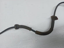 Load image into Gallery viewer, Vauxhall Vivaro Renualt Trafic 1.9 D F9Q Front ABS Sensor