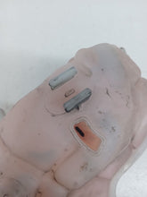 Load image into Gallery viewer, Audi A4 B7 SE 2.0 TDI Coolant Expansion Bottle