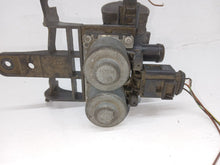 Load image into Gallery viewer, Audi A6 C6 TDi Quattro S Line Avant Auxiliary Water Pump And Solenoids