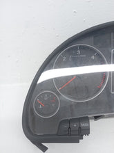 Load image into Gallery viewer, Audi A4 B7 SE 2.0 TDI Speedometer