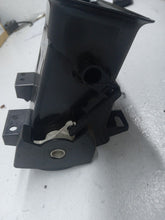 Load image into Gallery viewer, Ford Transit MK7 Euro 4 2.2 FWD 2007 - 2013 Heater Vent Passenger Side Centre