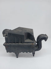 Load image into Gallery viewer, Ford Transit Connect 1.8 TDDI 2003 Air Filter Box
