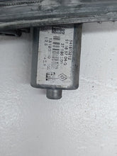 Load image into Gallery viewer, Nissan Primastar Vauxhall Vivaro Trafic 2.0 M9R Left Side Window Regulator