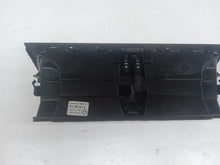 Load image into Gallery viewer, Audi A4 B8 SE 2.0 TDI Centre Air Vents