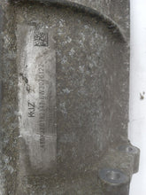 Load image into Gallery viewer, Audi Q7 4L 3.0 TDi Quattro S line Transfer Box