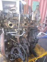 Load image into Gallery viewer, Vauxhall Vivaro Trafic Primastar 2.0 DCi M9R 782 Engine