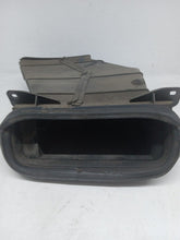 Load image into Gallery viewer, Ford Transit MK7 Pollen Filter Housing