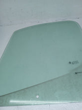 Load image into Gallery viewer, Vauxhall Vivaro Renualt Trafic 1.9 D F9Q Passenger Left Side Door Drop Glass