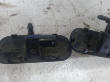 Load image into Gallery viewer, Audi A6 C6 TDi SE Auto Avant Pair Of Wind Screen Washer Jet Nosles