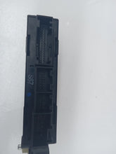 Load image into Gallery viewer, Audi A4 2.5 V6 TDi B6 Cabriolet Passenger Left Side Front Window Motor