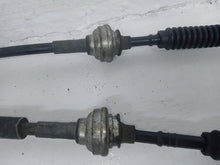 Load image into Gallery viewer, Vauxhall Vivaro Renualt Trafic 1.9 D F9Q Gear Change Cables