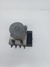 Load image into Gallery viewer, Audi A4 B7 SE 2.0 TDI ABS Pump