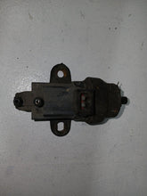 Load image into Gallery viewer, Ford Transit MK6 2.0 FWD 2000 - 2006 Boost Solenoid