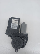 Load image into Gallery viewer, Audi A4 B7 SE 2.0 TDI Passenger Left Side Front Window Motor