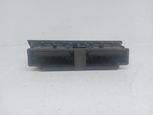 Load image into Gallery viewer, Audi A4 B8 SE 2.0 TDI Centre Air Vents