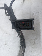 Load image into Gallery viewer, 5319896