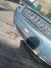 Load image into Gallery viewer, Audi A4 2.4 V6 Sport B6 Cabriolet Front Bumper