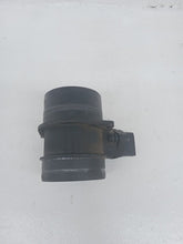 Load image into Gallery viewer, Audi A4 B7 SE 2.0 TDI MAF Sensor