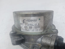 Load image into Gallery viewer, Audi A6 C6 TDi SE Auto Passengers Left Side Brake Vacuum Pump