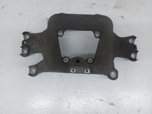 Load image into Gallery viewer, Audi A6 C6 TDi SE Auto Avant Gear Box Support Bracket