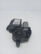 Load image into Gallery viewer, Audi A4 B7 SE 2.0 TDI Passenger Left Side Front Window Motor