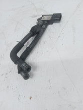 Load image into Gallery viewer, Audi A4 B8 SE 2.0 TDI Pressure Sensor And Pipes