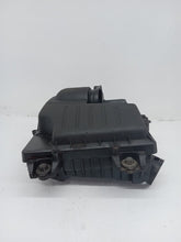 Load image into Gallery viewer, Nissan Primastar Vauxhall Vivaro Trafic 2.0 M9R Air Filter Box