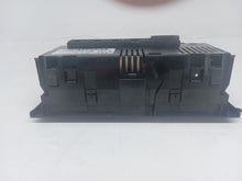 Load image into Gallery viewer, Audi A4 2.4 V6 Sport B6 Cabriolet HVAC Control Unit
