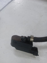 Load image into Gallery viewer, Vauxhall Vivaro Trafic Primastar 2.0 DCi Intake Turbo Air Pipe And Sensor