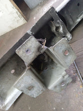 Load image into Gallery viewer, Vauxhall Vivaro Renualt Trafic 1.9 D F9Q Front Bumper Crash Bar 198mm