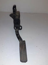 Load image into Gallery viewer, Ford Transit Connect 1.8 TDCi Euro 4 2007 Accelerator Pedal