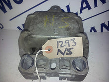 Load image into Gallery viewer, AUDI A3  ENGINE MOUNT PASSENGER SIDE 1.6 PETROL 98 - 03
