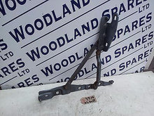 Load image into Gallery viewer, JAGUAR XJ6 X350 BOOT LID HINGE PASSENGER LEFT SIDE