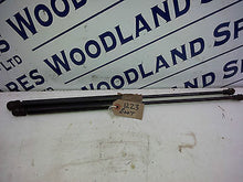 Load image into Gallery viewer, VOLKSWAGEN GOLF TAILGATE GAS STRUTS PAIR 98 - 04 MK 4 1.4 16 VALVE