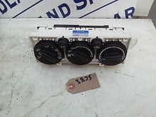 Load image into Gallery viewer, TOYOTA AVENSIS 2002 GS 1995cc DIESEL Heater Switches