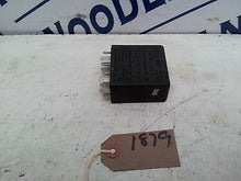 Load image into Gallery viewer, AUDI A4 1.9 TDI B5 2000 PLATE Headlight Relay