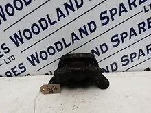 Load image into Gallery viewer, FORD TRANSIT CONNECT TDI L200 2006 Drivers Side Engine Mounting