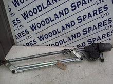 Load image into Gallery viewer, FORD FOCUS WINDSCREEN WIPER MECHANISM AND MOTOR 1.6 TDCI 2006