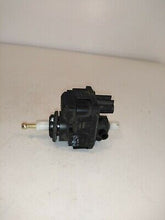 Load image into Gallery viewer, AUDI A4 B6 2001 PETROL 2.0.cc Passenger Side Headlight Adjuster