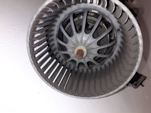 Load image into Gallery viewer, Audi A5 8T3 2.0 TFSi S line Heater Blower And Regulator