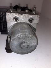 Load image into Gallery viewer, Audi A5 8T3 2.0 TFSi S line ABS Modulator