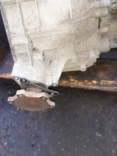 Load image into Gallery viewer, Audi A5 8T3 2.0 TFSi S line Gearbox 6 Speed Manual