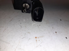 Load image into Gallery viewer, Audi A5 8T3 2.0 TFSi S line Solenoid Valve